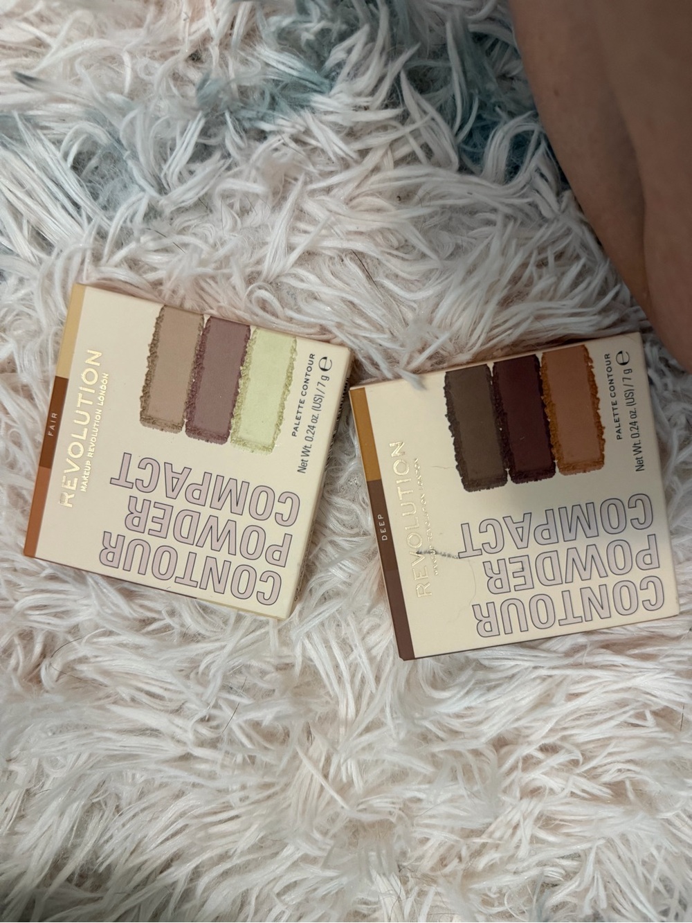 Revolution Contour Powder Compact Duo – Brown, Tan, Cream & Green Tones
